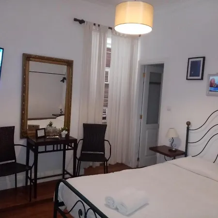 Nossa Casa Na Aldeia Δωμάτια σε οικογενειακή κατοικία