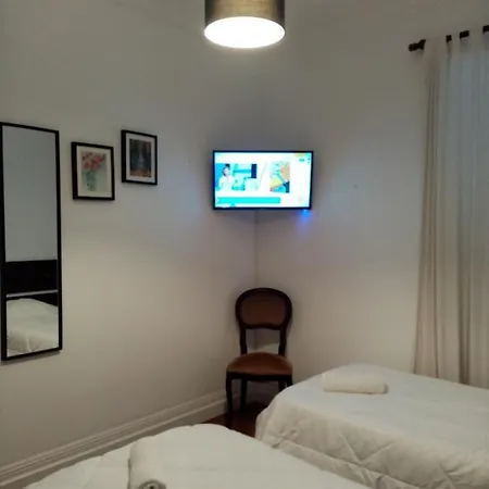 Nossa Casa Na Aldeia Δωμάτια σε οικογενειακή κατοικία Viseu