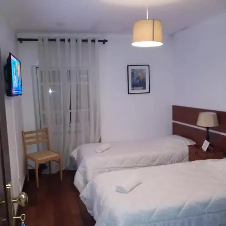 Δωμάτια σε οικογενειακή κατοικία Nossa Casa Na Aldeia *