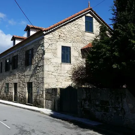 Δωμάτια σε οικογενειακή κατοικία Nossa Casa Na Aldeia *