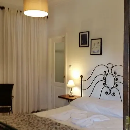 Nossa Casa Na Aldeia Δωμάτια σε οικογενειακή κατοικία *