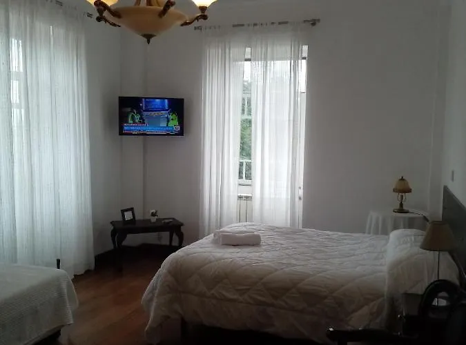 Nossa Casa Na Aldeia Pansiyon Viseu